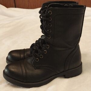 TRASH BRAND GOTH/PUNK LACE UP COMBAT BOOTS size 6